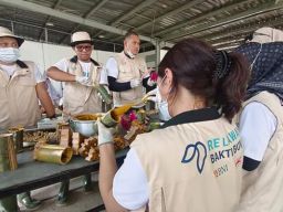 Peduli Orang Utan dan Mangrove, BNI Dukung Penuh Relawan Bakti BUMN Batch V di IKN