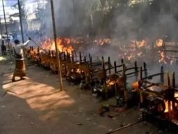 PHDI Klungkung Gelar Upacara Manusa Yadnya Massal untuk Ringankan Warga