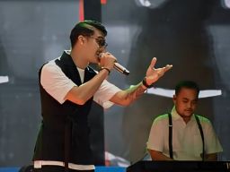 Konser Puncak HJKS Ke 731 Goyang Warga Surabaya, Eri Cahyadi Siapkan Venue Baru di THR