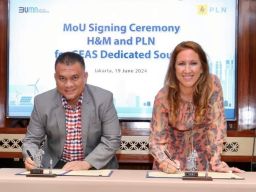 PLN Dukung Dekarbonisasi Industri, Siap Pasok Energi Hijau 210 GWh ke H&M Group