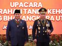 Menhan Prabowo Subianto Terima Penghargaan Tanda Kehormatan Bintang Bhayangkara Utama Polri