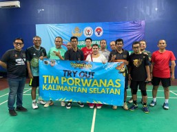 Persiapan Porwanas 2024: Tim Bulutangkis Siwo Jaya Bermain Imbang Hadapi Siwo Kalsel