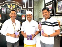 Camat Kuta Utara Apresiasi Pengusaha Minyak Sari Herbal UMKM Lokal Bali