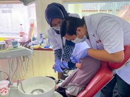 KAI Daop 3 Cirebon Gelar Pengobatan Gratis dengan Rail Clinic di Ketanggungan