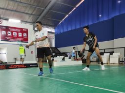 Jelang Porwanas XIV Banjarmasin, Tim Bulutangkis SIWO PWI Jatim Gelar TC di Malang
