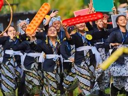 Festival Memengan Banyuwangi, Ipuk Fiestiandani Ajak Anak Bermain di Luar