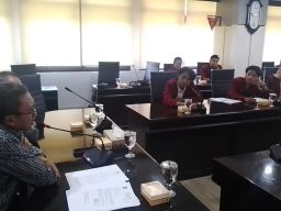 Usai Audiensi, BEM Unipra Sebut Ada Kejanggalan Retribusi Kebersihan PDAM Surya Sembada