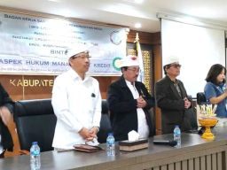 Tingkatkan Profesionalisme, BKS LPD Gianyar Gelar Bimtek SDM di Bidang Aspek Hukum Manajemen Kredit