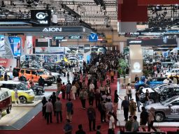 GIIAS 2024 Dibuka untuk Umum hingga 28 Juli, Merek Global Pamerkan Inovasi dan Teknologi Terbaru