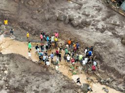Kepala BNPB Tinjau Langsung Penanganan Darurat Banjir Bandang di Ternate