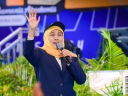 Khofifah Indar Parawansa Dorong Mahasiswa Unair Menjadi Enabler Leader
