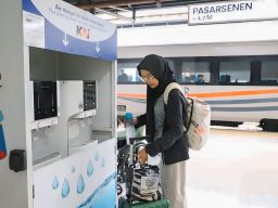 KAI Hadirkan Drinking Water Station di 22 Stasiun untuk Kurangi Penggunaan Plastik