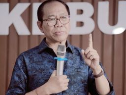 Jadi Nara Sumber, I Ketut Suiasa Sebut Sekolah Merupakan Pusat Kebudayaan untuk Pendidikan
