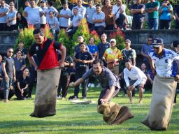 Perlombaan Tradisional isi HUT ke 129 Kota Negara, Bupati Tamba, Sederhana Namun Sarat Makna