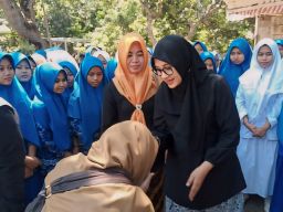 Ipuk Fiestiandani Tinjau Infrastruktur dan Kesehatan di Kecamatan Wongsorejo Banyuwangi