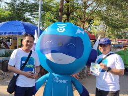 PLN Icon Plus dan PLN UP3 Madiun Sosialisasikan Layanan Baru di Car Free Day Madiun