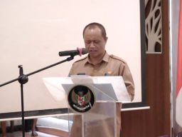 Pemerintah Papua Barat Fasilitasi Pencatatan Data Desa dan Serahkan Bantuan Hibah
