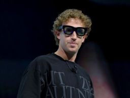 Meta Luncurkan Kacamata Pintar Orion dengan Fitur Augmented Reality Canggih