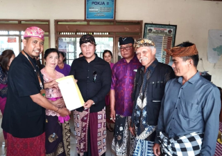 Pelantikan Pengurus PHDI Desa Pedawa Komitmen Ajegkan Tradisi dan Moderasi Umat Beragama