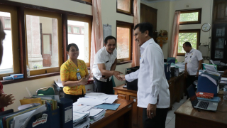 Pjs Sukra Negara Tinjau Ruang Kantor OPD, Nostalgia di Kantor Lurah Gilimanuk