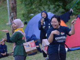 Orling FKIP Unitomo 2024 Sukses Digelar, Hadir Berbagai Inovasi dan Caraka Malam yang Lebih Berkesan