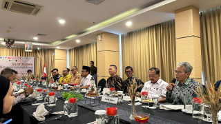 Silaturahmi Dunia Usaha dan Profesional Surabaya Dorong UMKM Menuju SDM Unggul Indonesia Emas 2045