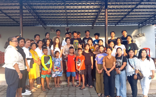 Srikandi Astaguna Tebar Kasih di Panti Asuhan Semaraputra, Ringankan Beban Anak Panti dengan Sembako