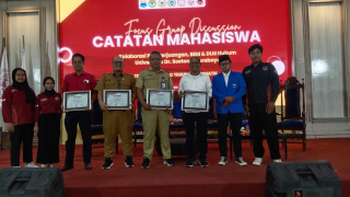 Budi leksono : cegah "MASIFITAS" peredaran alkohol secara online dikota pahlawan.