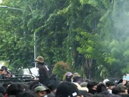 Eri Cahyadi Sebut Segera Perbaiki Fasilitas Umum yang Rusak Akibat Demonstrasi UU TNI