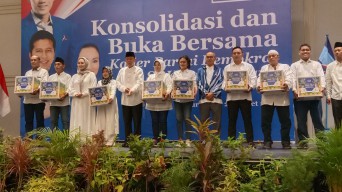 Gelar Konsolidasi dan Buka Bersama, Lucy Kurniasari "Demokrat Peduli dan Berbagi"