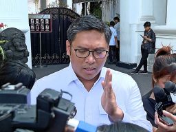 Prabowo Ingatkan Jajaran Pemerintah Pentingnya Narasi yang Akurat dan Jelas