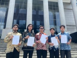 Sehari Setelah Disahkan, UU TNI Digugat ke Mahkamah Konstitusi