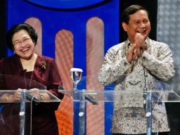 Prabowo dan Megawati Bertemu, Ray Rangkuti Sebut Peluangnya 50%