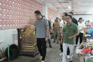 Bupati Kembang Soroti Kebersihan Pasar Umum Negara Bahagia