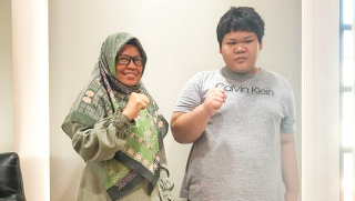 Siswa Inklusi SMP Suarakan Hak pendidikan di Gedung DPRD Surabaya