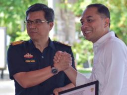 Pemkot Surabaya dan Bea Cukai Musnahkan 11,1 Juta Batang Rokok Ilegal Senilai Rp16,6 Miliar