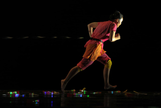 Sawung Dance Festival Bertajuk “Tremor, Bodies at the Edge of the Chains” Kembali Hadir di Surabaya