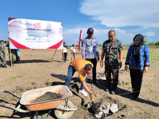 Peletakan Batu Pertama Gerai Koperasi Desa Merah Putih di Gresik, Dorong Ekonomi Kerakyatan