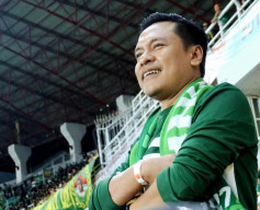 Penundaan Kongres PSSI Bentuk Halusinasi Elit, Mbanyol Gak Mari Mari Sindir Arif Fathoni