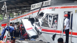 Pemerintah Pastikan Penanganan Cepat Korban Kecelakaan Kereta Bekasi Timur, Infrastruktur Akan Dievaluasi