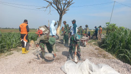 Gotong Royong di Balik Betonisasi Jalan TMMD 128, Warga dan TNI Kompak Bangun Desa Godo