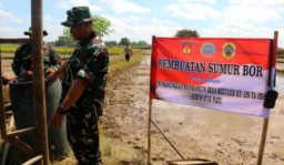 Sumur Bor TMMD Jadi Solusi Air Pertanian, Produktivitas Petani Desa Godo Didorong Meningkat