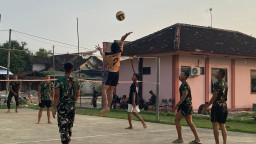 Lewat Bola Voli, TNI dan Pemuda Desa Godo Bangun Sinergi di Lokasi TMMD