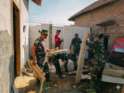 Gotong Royong di Tengah Progres RTLH, Rumah Dwi Andrianto Hampir Rampung Dikerjakan