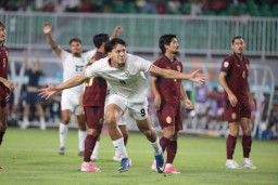 Debut Impresif Mitchell Baker, Striker Naturalisasi Cetak Hattrick dan Antar Timnas Indonesia Hajar Kamboja 5-1