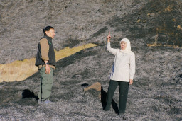 Karhutla Bromo Meluas 176 Hektare, Khofifah Pantau Langsung Pemadaman