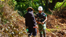 Satgas TMMD Bersama Dinas PUPR Morowali Ukur Volume Jalan Hasil Pekerjaan