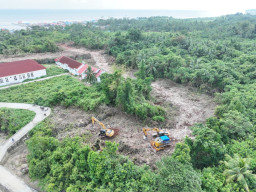 Pembukaan Jalan TMMD Ke-129 Kodim 1311/Morowali Tembus Perkampungan Kepulauan Umbele