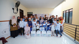 Sambut HUT RI, PLN Gelar Aksi "STMJ", Berbagi dengan Anak Panti Sambil Memohon Keselamatan dalam Bertugas