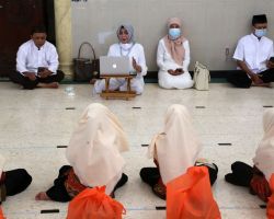 Calon Rektor Unitomo, Siti Marwiyah, Siap Jadi Pelayan dan Membesarkan Kampus